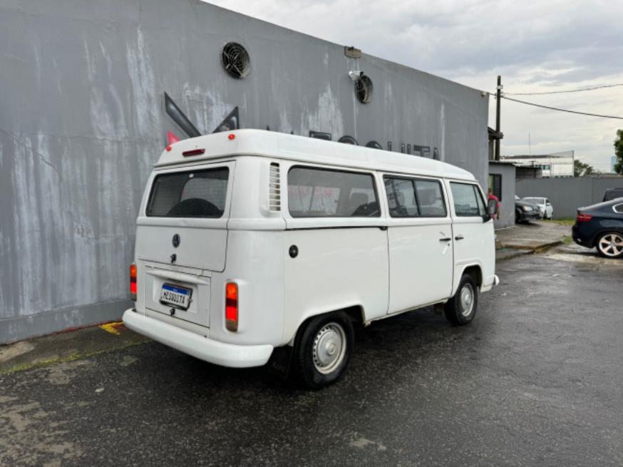 Foto ilustrativa 43 - VW KOMBI 2014 – BRANCA – FLEX