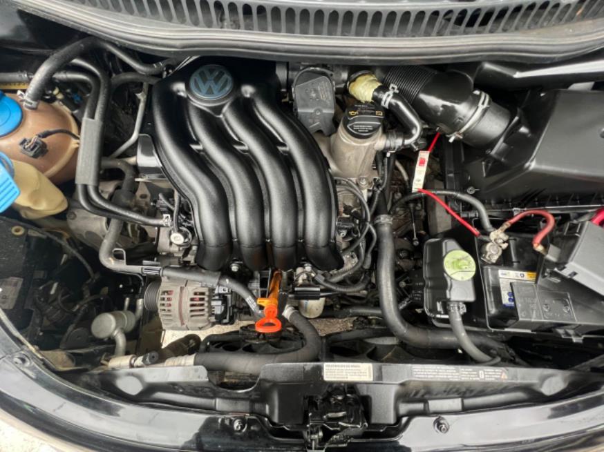 Foto ilustrativa 8 - VW NEW BEETLE 2.0 2009 – PRETO – GASOLINA