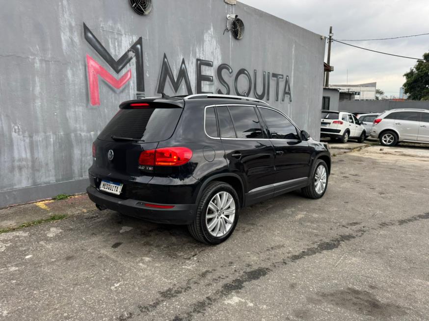 Foto ilustrativa 4 - VW TIGUAN 2.0 TSI AUT BLINDADA 2012 – PRETA – GASOLINA