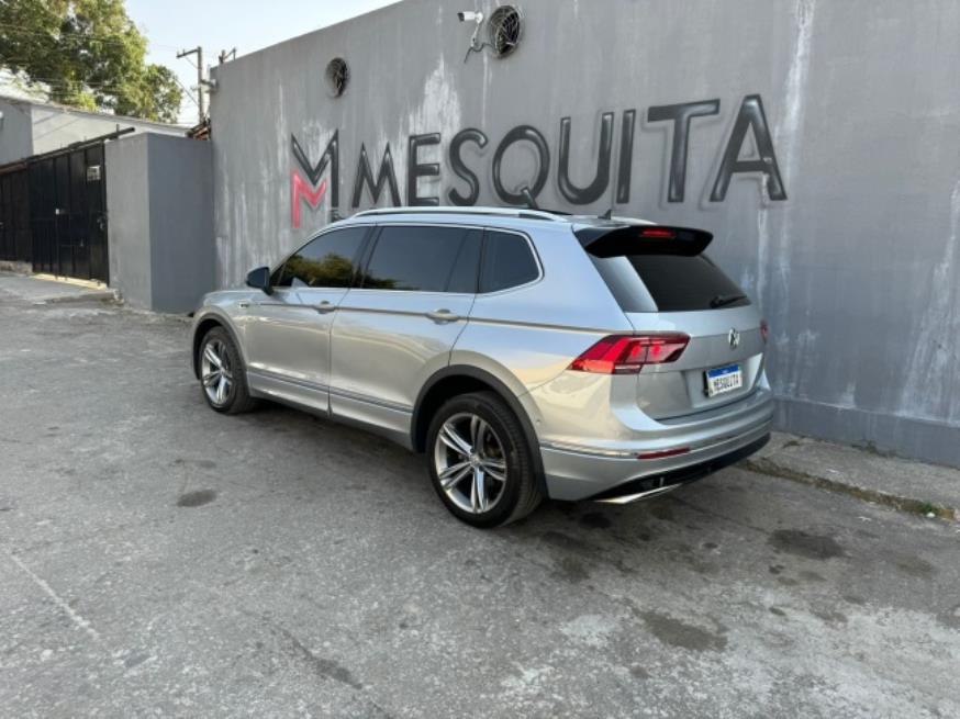 Foto ilustrativa 2 - VW TIGUAN ALLSPACE R-LINE TSI  2020 – PRATA – GASOLINA