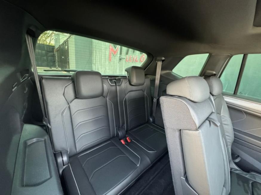 Foto ilustrativa 7 - VW TIGUAN ALLSPACE R-LINE TSI  2020 – PRATA – GASOLINA
