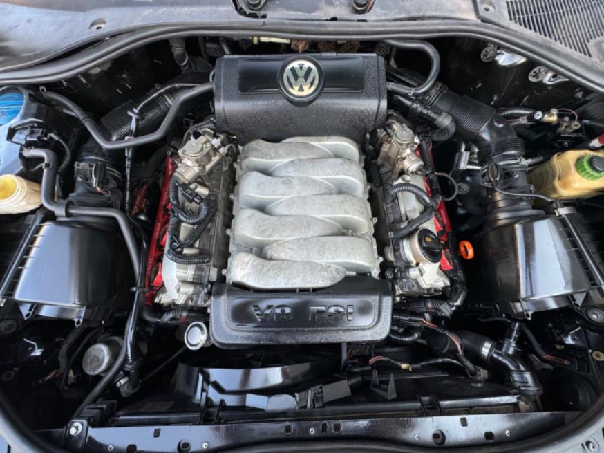 Foto ilustrativa 8 - VW TOUAREG 4.2 2009 BLINDADA – PRETA – GASOLINA
