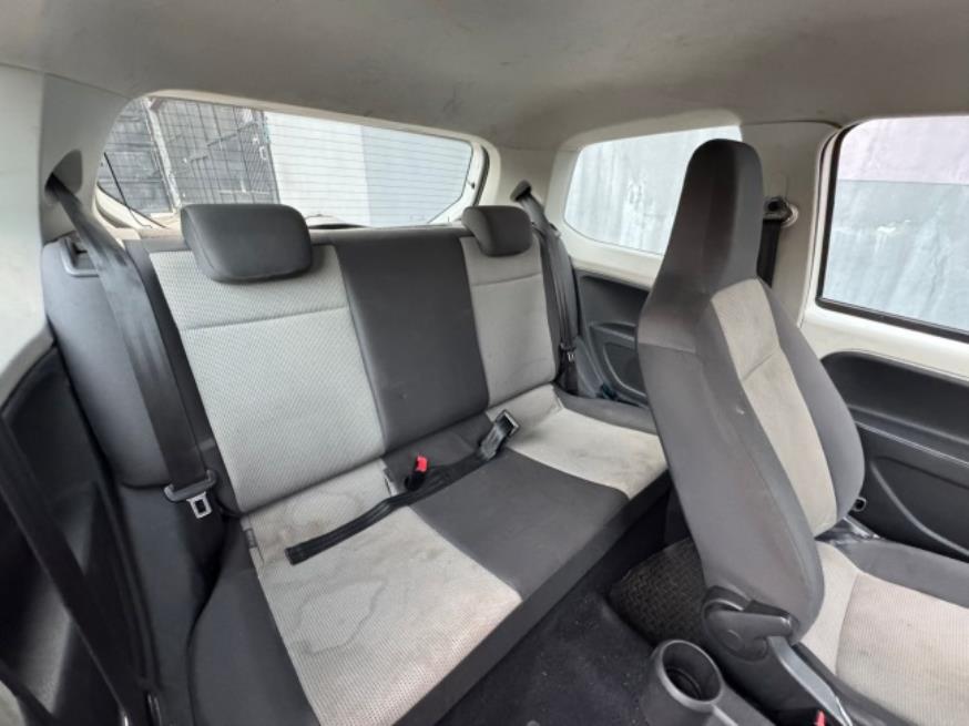Foto ilustrativa 7 - VW UP TAKE 2017 – BRANCO – FLEX