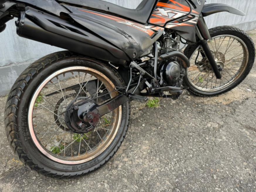 Foto ilustrativa 3 - YAMAHA XTZ 125 XE  2015 – PRETA – GASOLINA